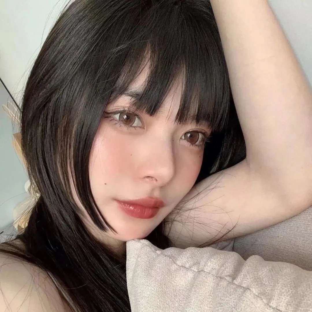 船上没有桅杆